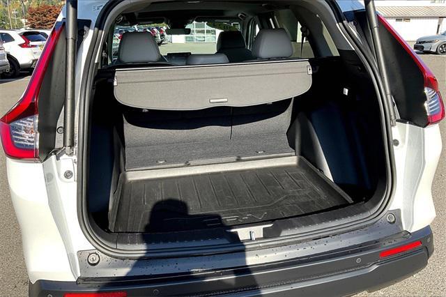 Photo of 2024 sparkle silver metallic Honda CR-V