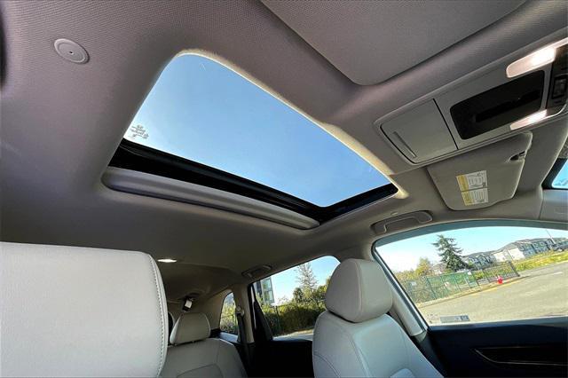 Photo of 2024 sparkle silver metallic Honda CR-V