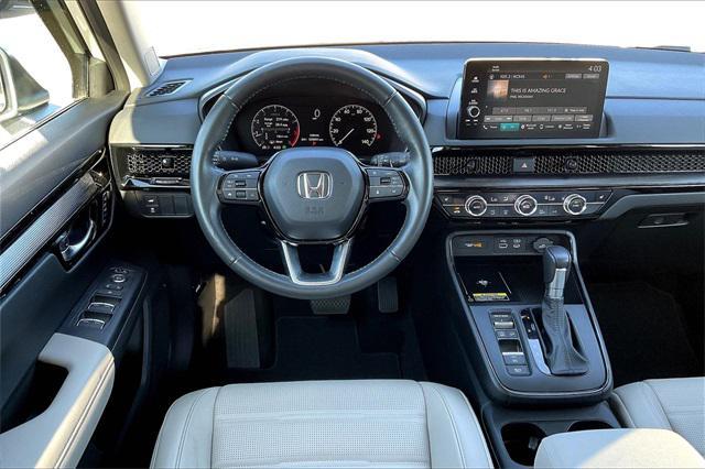Photo of 2024 sparkle silver metallic Honda CR-V