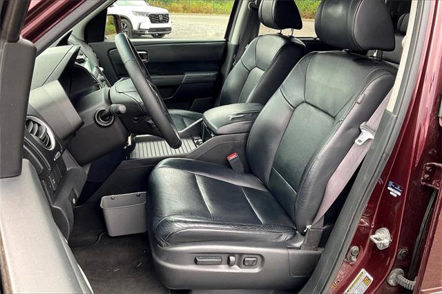 Photo of 2010 Dark Cherry Pearl Honda Pilot