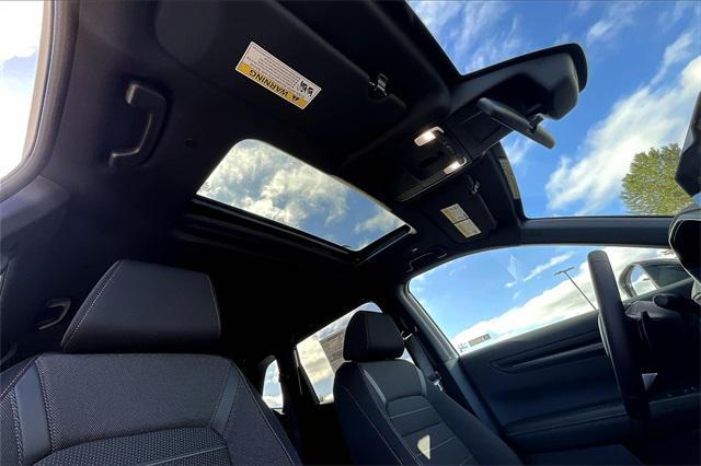 Photo of 2025 Platinum White Honda CR-V Hybrid