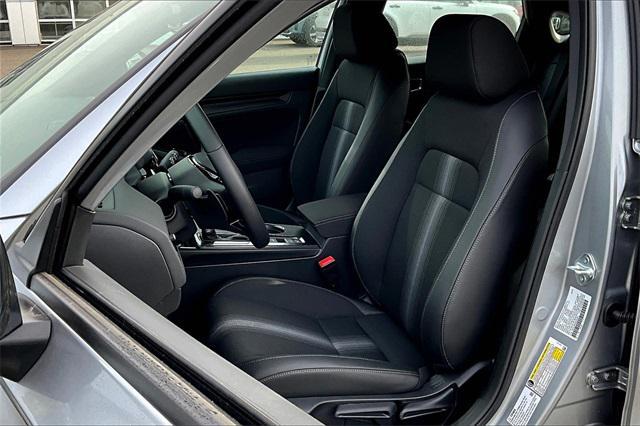 Photo of 2025 Solar Silver Metallic Honda Civic