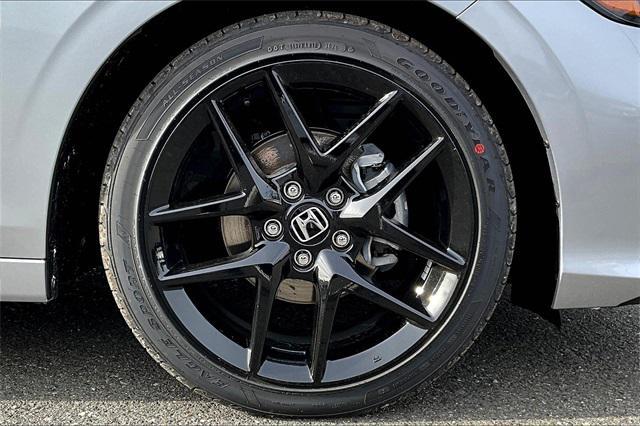 Photo of 2025 Solar Silver Metallic Honda Civic
