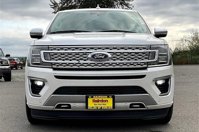 Photo of 2018 White Platinum Ford Expedition