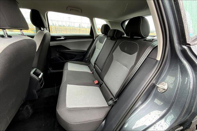 Photo of 2024 Platinum Gray Metallic Volkswagen Taos