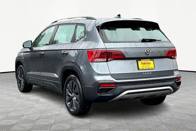 Photo of 2024 Platinum Gray Metallic Volkswagen Taos