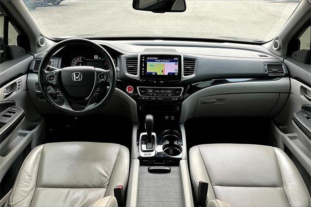 Photo of 2019 Modern Steel Metallic Honda Ridgeline