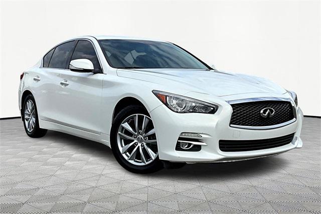 2014 Infiniti Q50