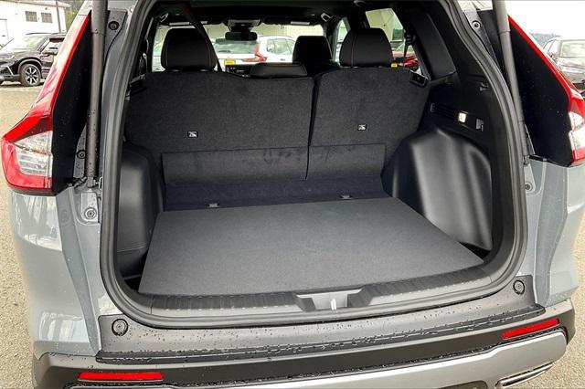 Photo of 2026 Urban Gray Pearl Honda CR-V Hybrid