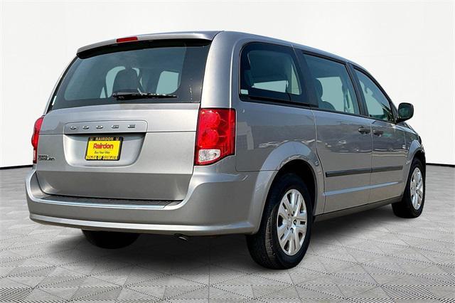 Photo of 2016 Billet Silver Metallic Clearcoat Dodge Grand Caravan