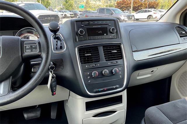 Photo of 2016 Billet Silver Metallic Clearcoat Dodge Grand Caravan