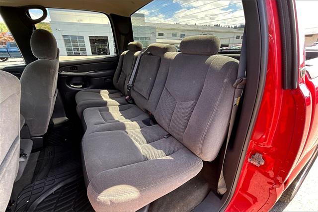 Photo of 2006 Victory Red Chevrolet Silverado 1500
