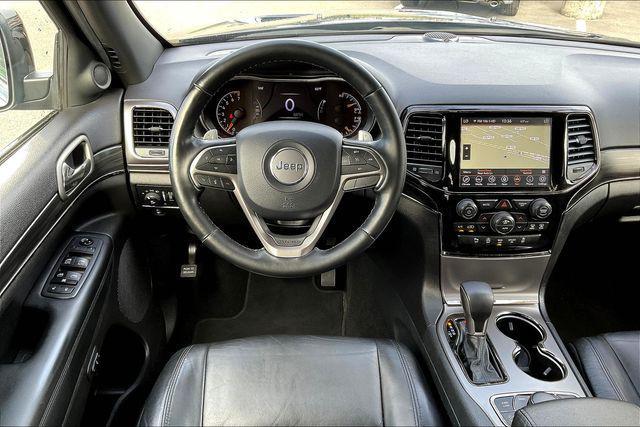 Photo of 2020 Slate Blue Pearlcoat Jeep Grand Cherokee