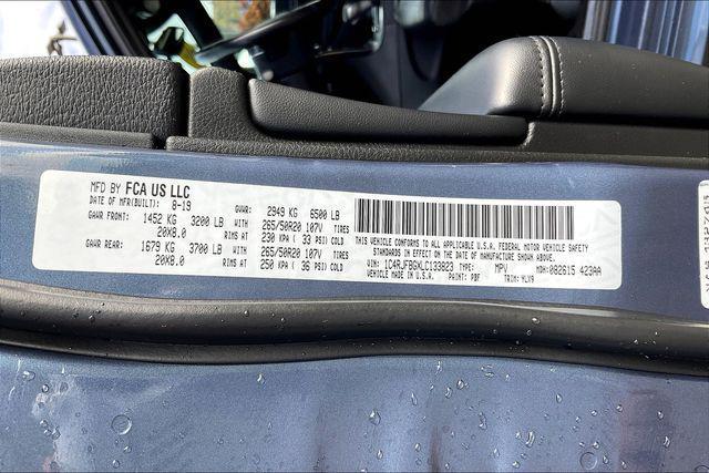 Photo of 2020 Slate Blue Pearlcoat Jeep Grand Cherokee