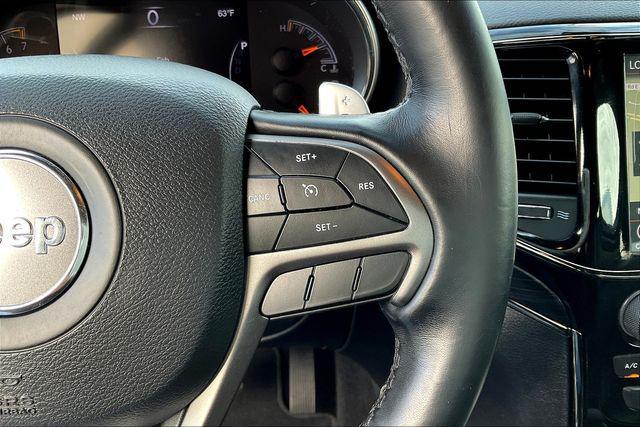 Photo of 2020 Slate Blue Pearlcoat Jeep Grand Cherokee