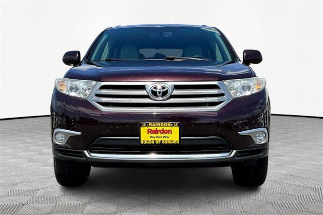 Photo of 2012 Sizzling Crimson Mica Toyota Highlander