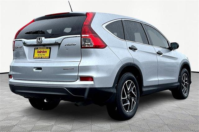 Photo of 2016 Alabaster Silver Metallic Honda CR-V