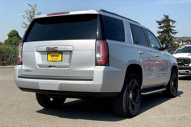 Photo of 2016 Quicksilver Metallic GMC Yukon