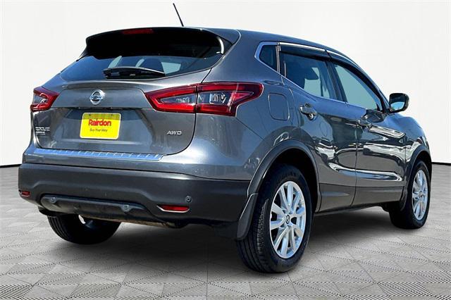 Photo of 2020 Gun Metallic Nissan Rogue Sport