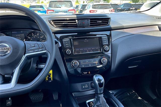 Photo of 2020 Gun Metallic Nissan Rogue Sport