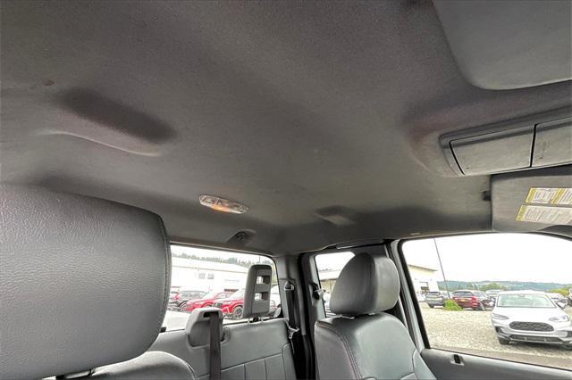 Photo of 2016 Oxford White Ford F-250