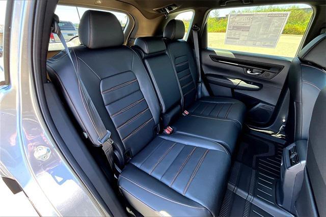 Photo of 2026 Solar Silver Metallic Honda CR-V Hybrid