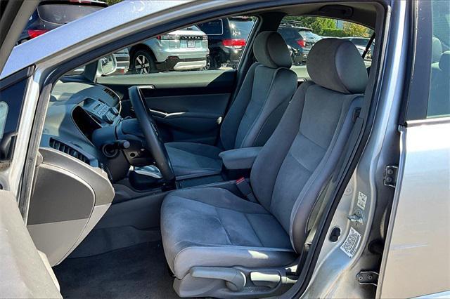 Photo of 2008 Alabaster Silver Metallic Honda Civic