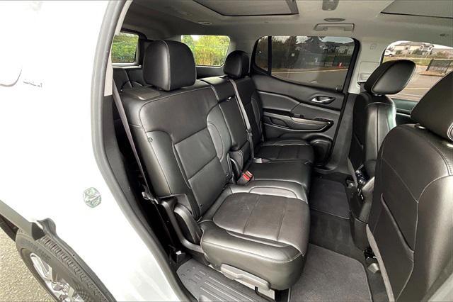 Photo of 2020 Summit White GMC Acadia