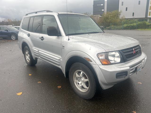 2001 Mitsubishi Montero