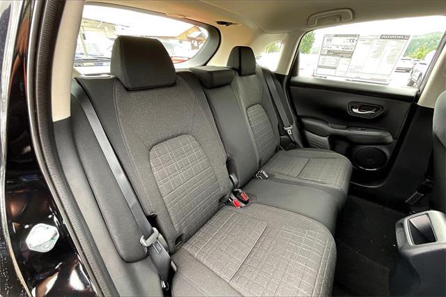 Photo of 2025 Crystal Black Pearl Honda HR-V