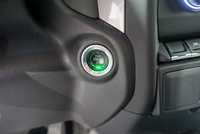 Photo of 2022 Black Chevrolet Silverado 1500