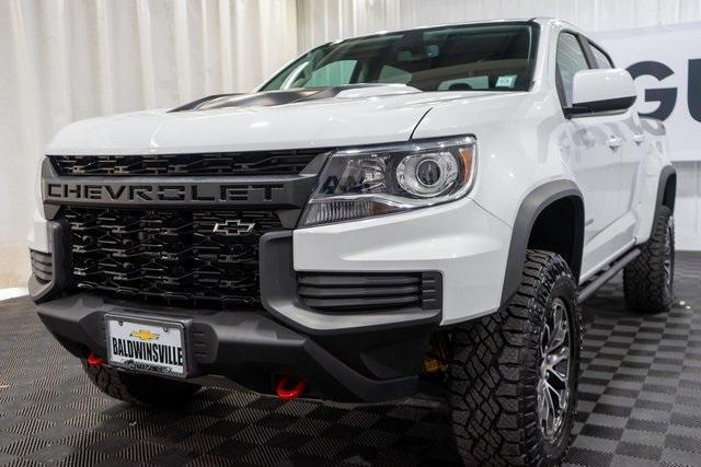 Photo of 2022 Summit White Chevrolet Colorado