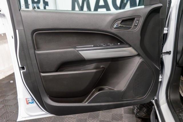 Photo of 2022 Summit White Chevrolet Colorado