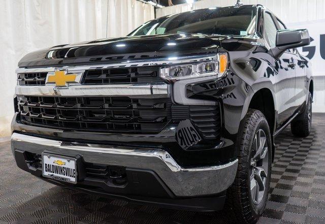Photo of 2025 Black Chevrolet Silverado 1500