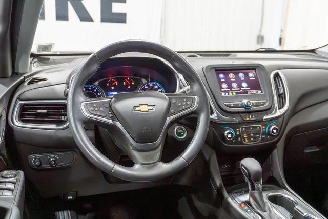 Photo of 2022 Gray Chevrolet Equinox