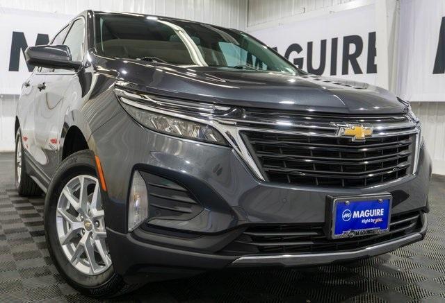 Photo of 2022 Gray Chevrolet Equinox
