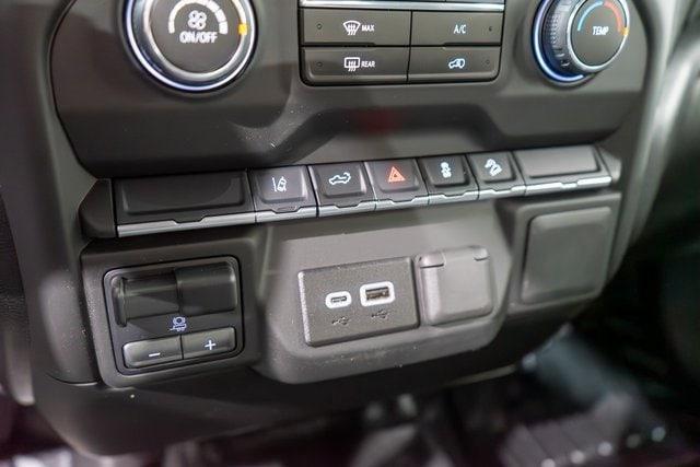 Photo of 2025 Summit White Chevrolet Silverado 3500