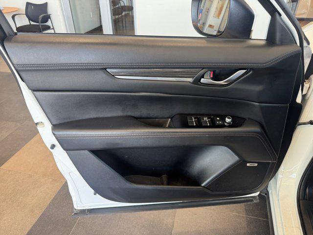 Photo of 2017 Snowflake White Pearl Mica Mazda CX-5