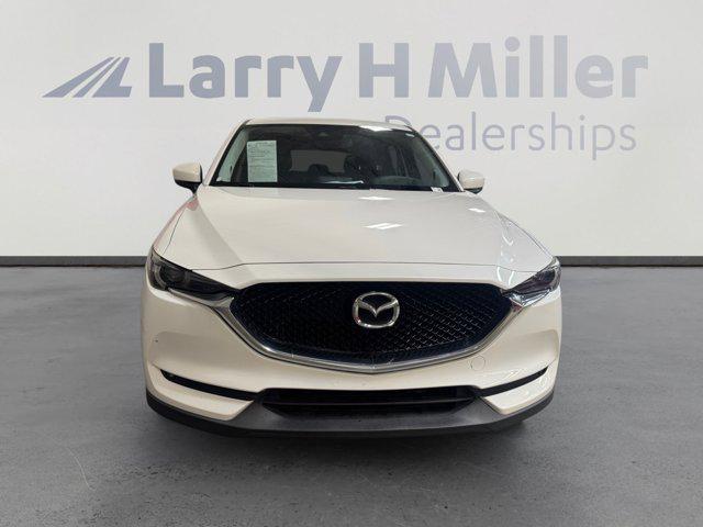 Photo of 2017 Snowflake White Pearl Mica Mazda CX-5
