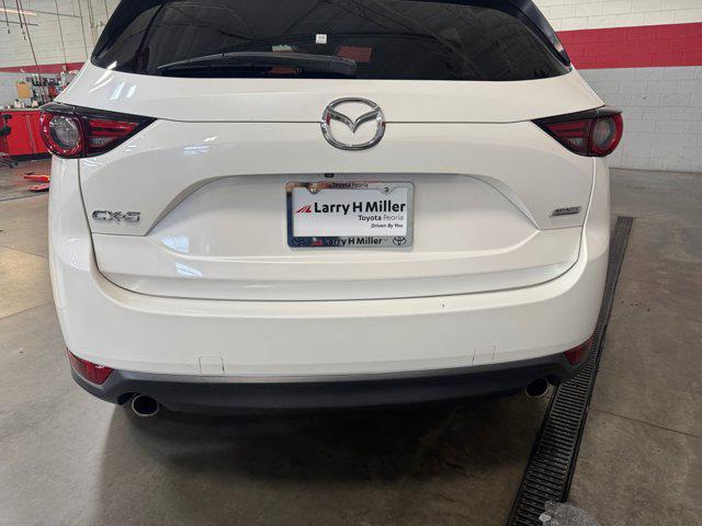 Photo of 2017 Snowflake White Pearl Mica Mazda CX-5