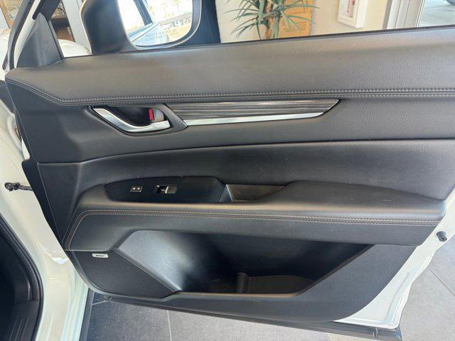 Photo of 2017 Snowflake White Pearl Mica Mazda CX-5