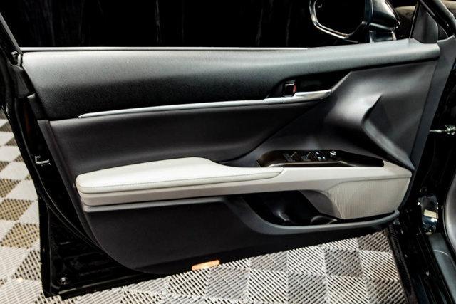 Photo of 2021 Midnight Black Metallic Toyota Camry