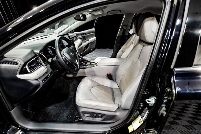 Photo of 2021 Midnight Black Metallic Toyota Camry