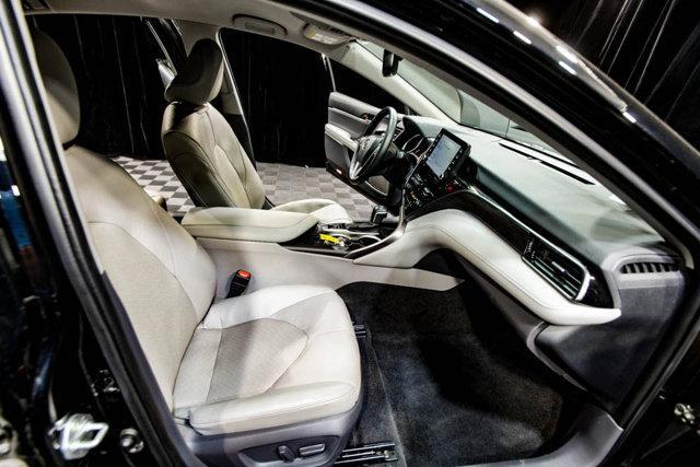 Photo of 2021 Midnight Black Metallic Toyota Camry