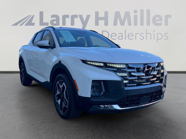 Photo of 2024 Atlas White Hyundai SANTA CRUZ