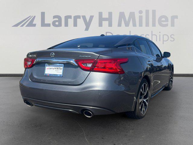 Photo of 2018 Gun Metallic Nissan Maxima