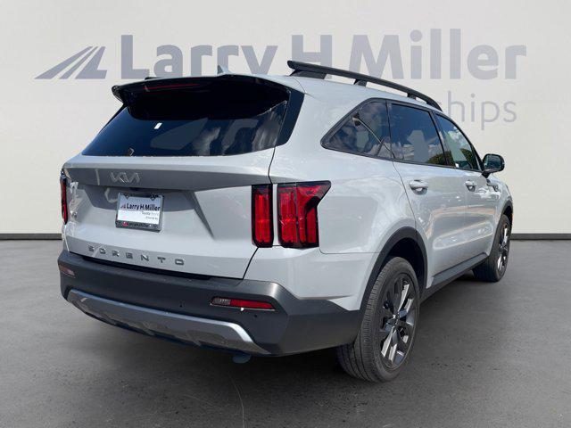 Photo of 2022 Wolf Gray Kia Sorento