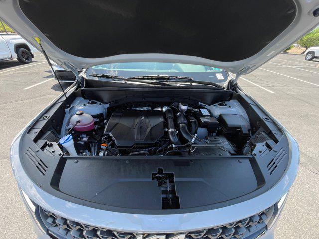 Photo of 2022 Wolf Gray Kia Sorento