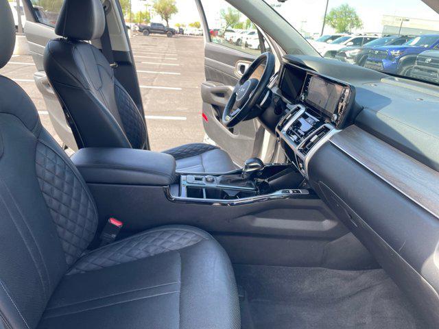 Photo of 2022 Wolf Gray Kia Sorento