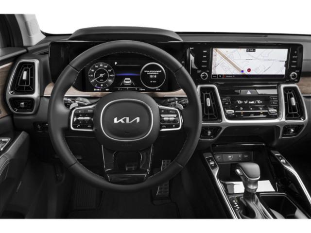 Photo of 2022 Wolf Gray Kia Sorento